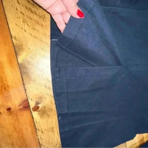 Lauren Ralph Lauren Navy Blue, fitted, gold button front jacket w pockets - Picture 12 of 14